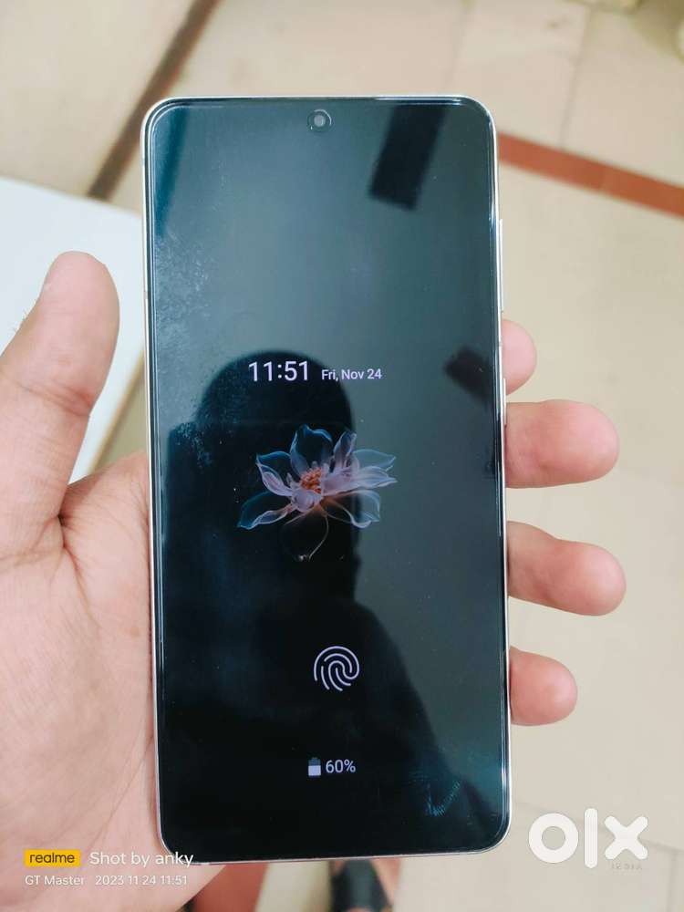 Samsung s21 8/128