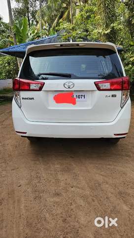 Toyota Innova Crysta 2017 Diesel 86000 Km Driven/Re Kerala number