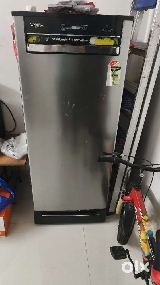 Single door fridge