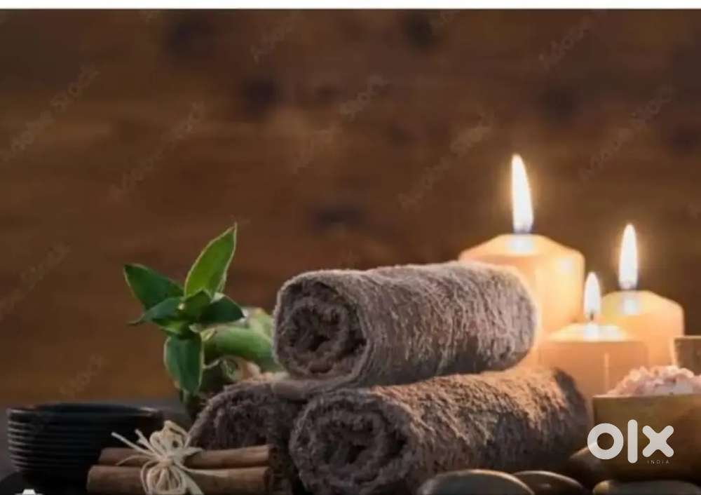 Spa therapist
