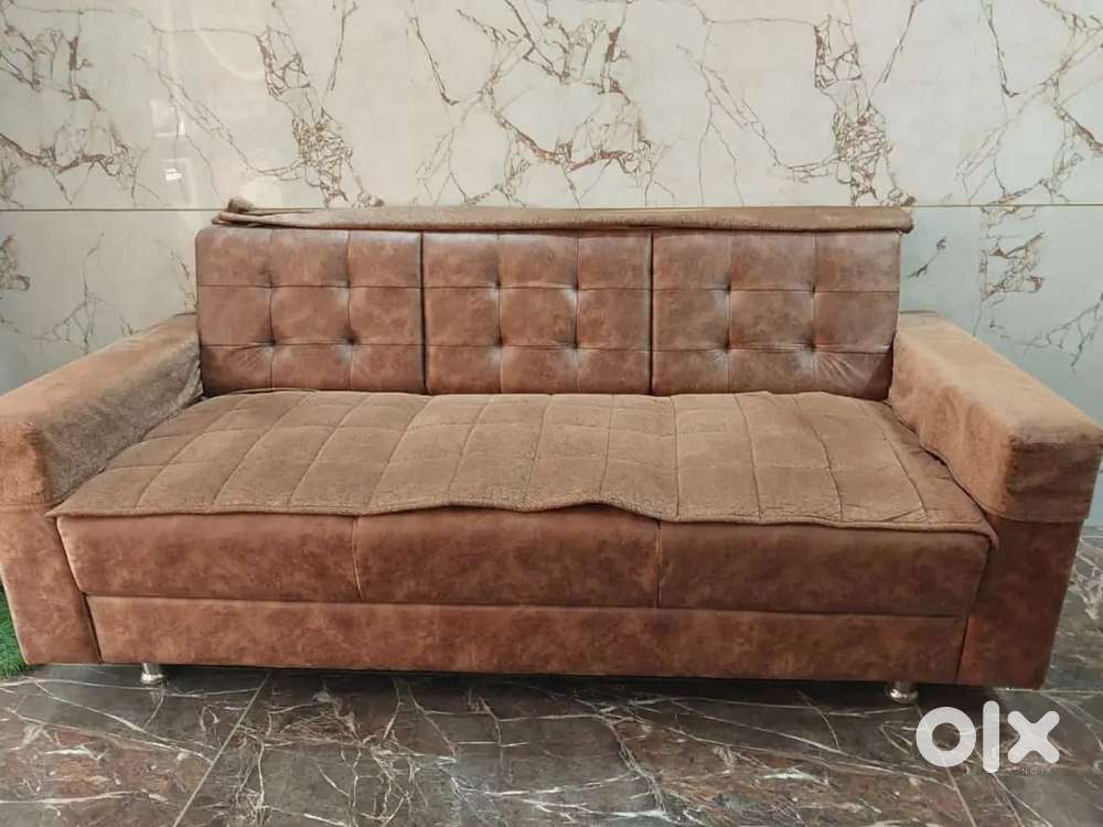 Sofaset સોફાસેટ વેચવાના છે