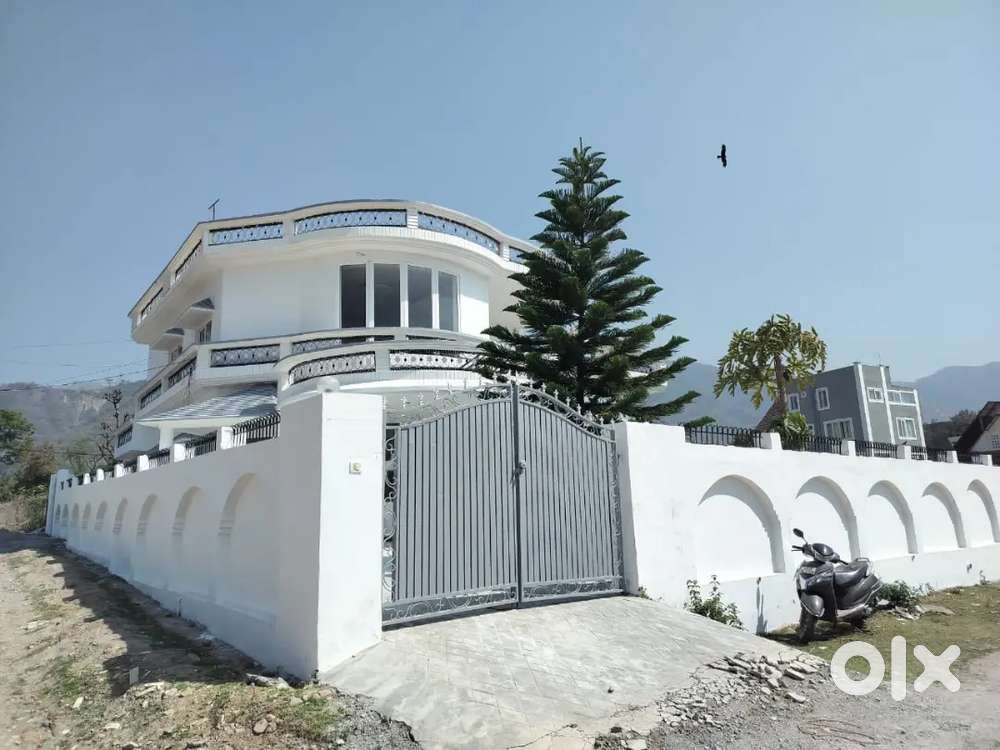 4 BHK Villa for sell, Mussoorie road.