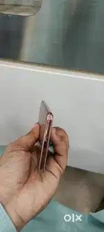 Vivo v40e 4 month old