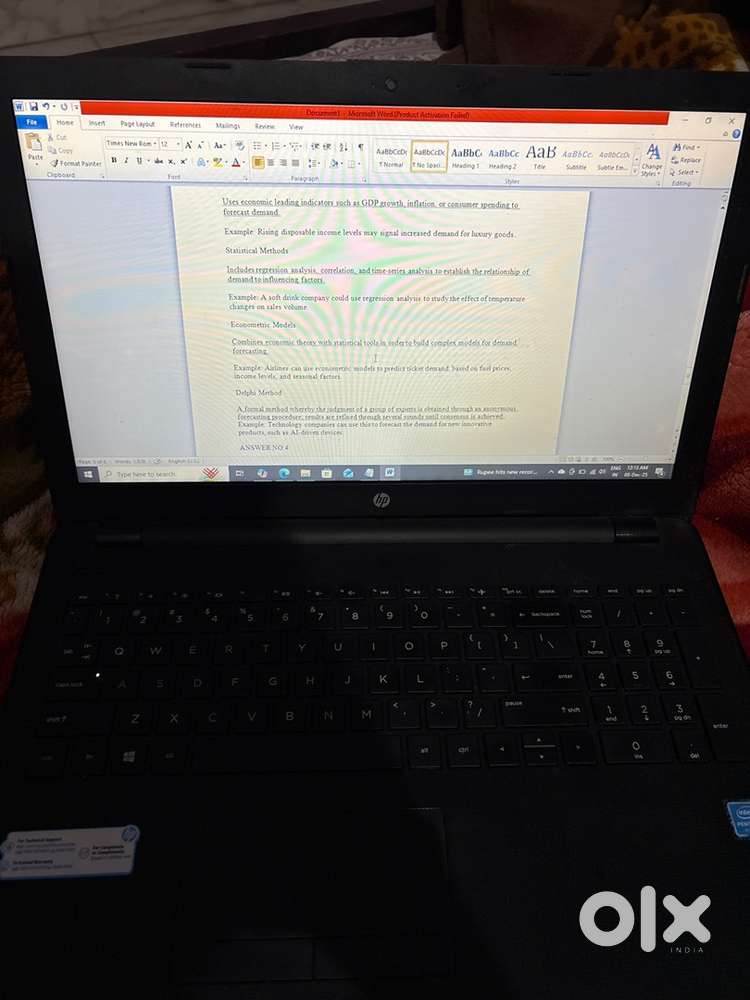 Hp laptop in good condition with charger