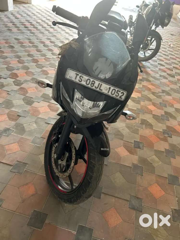 Suzuki Gixxer SF 150 Single hand