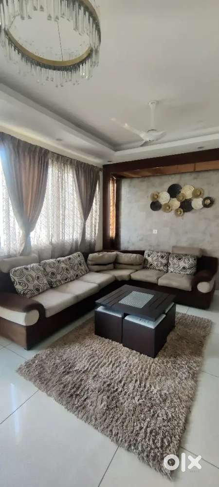 Sofa on sale with centre table