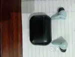 Noise vs102 earbuds  Black and Blue combo