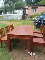 High Quality Mohagony Dianing Table &6 Chairs.