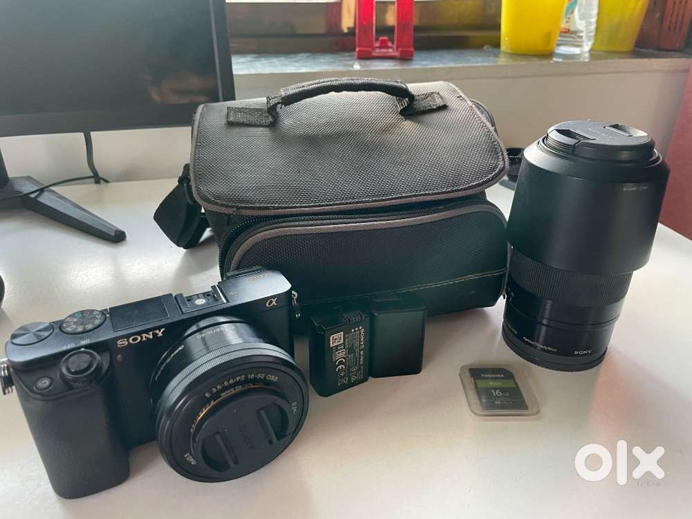 Sony A6000