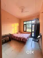 Furnished 1 double bed room for working/student boy/boys/girl/girls