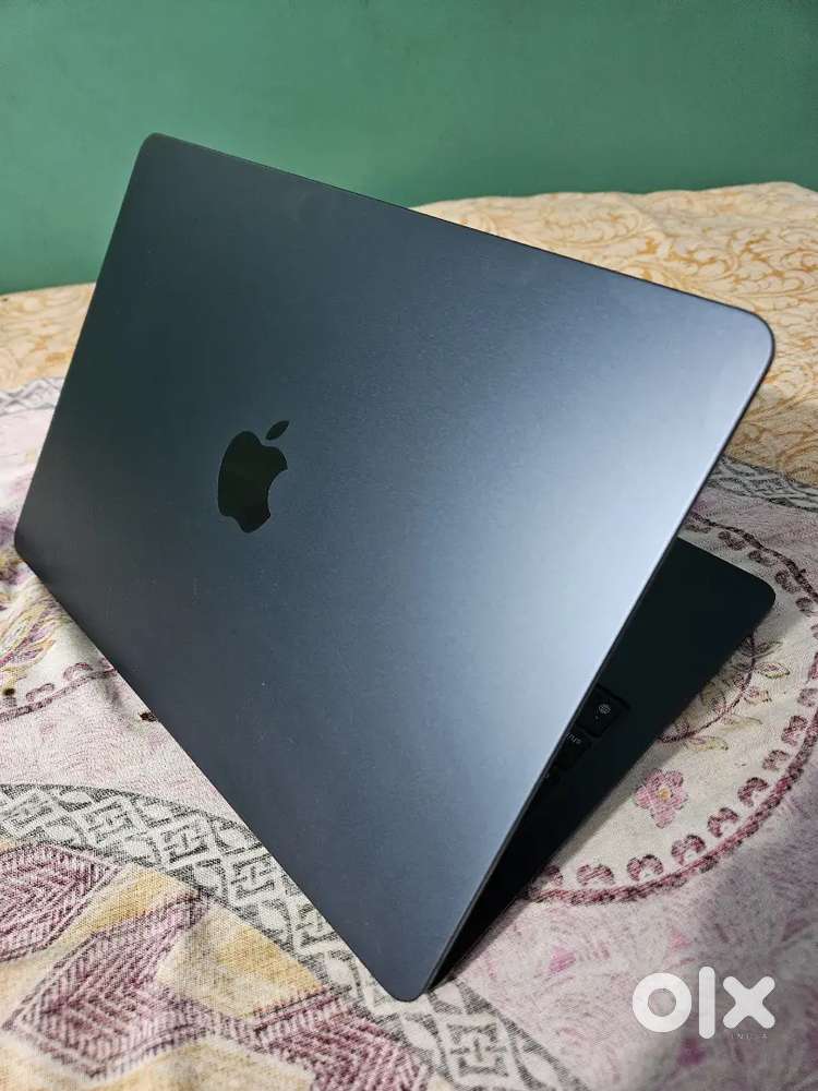 Apple Macbook Air M2