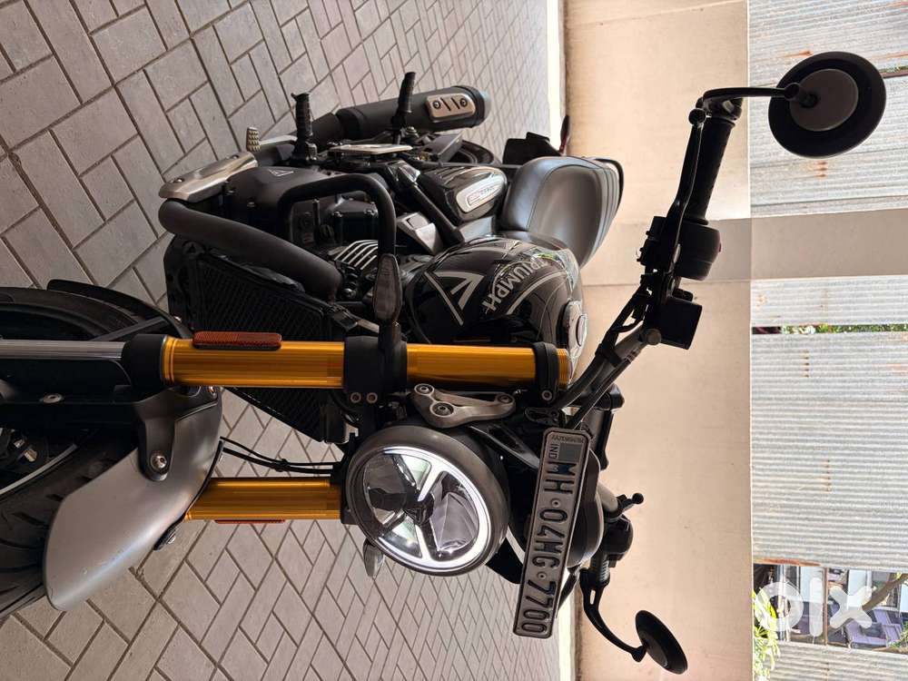 Triumph Speed 400 MY25 Black, Only 2,750 km,  Single Owner  With PPF