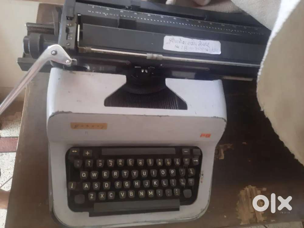 Godrej typewriter good condition working position