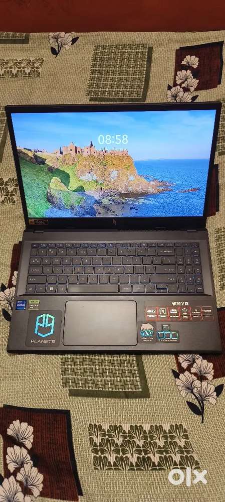 Acer Nitro v15 laptop i7 13th 16gb Ram 512gb ssd rtx4050 graphi