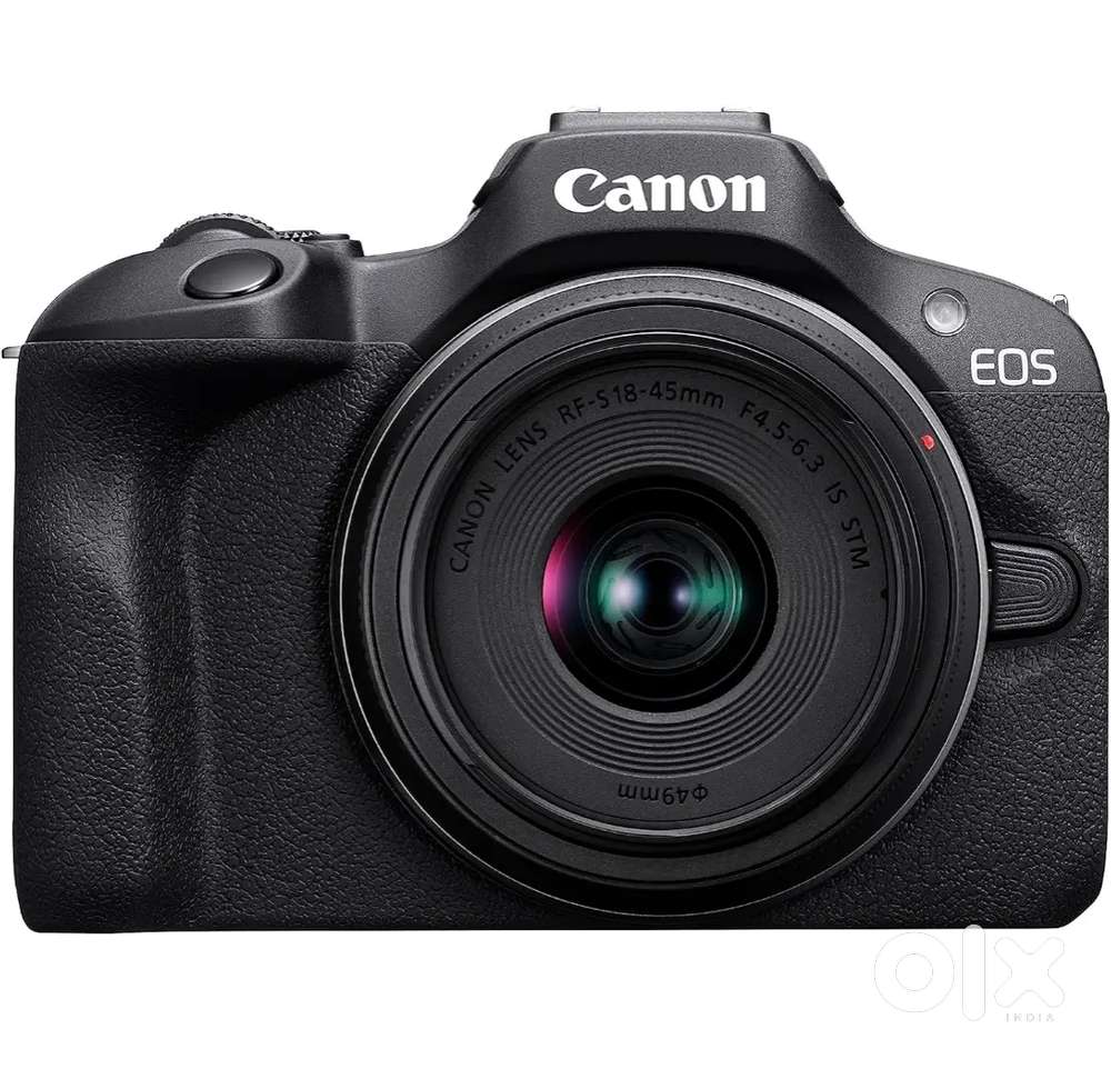 Canon eos r100 with lens s18-45mm