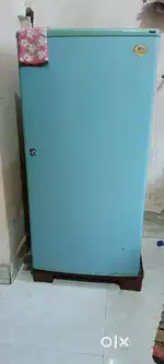 Refrigerator fridge