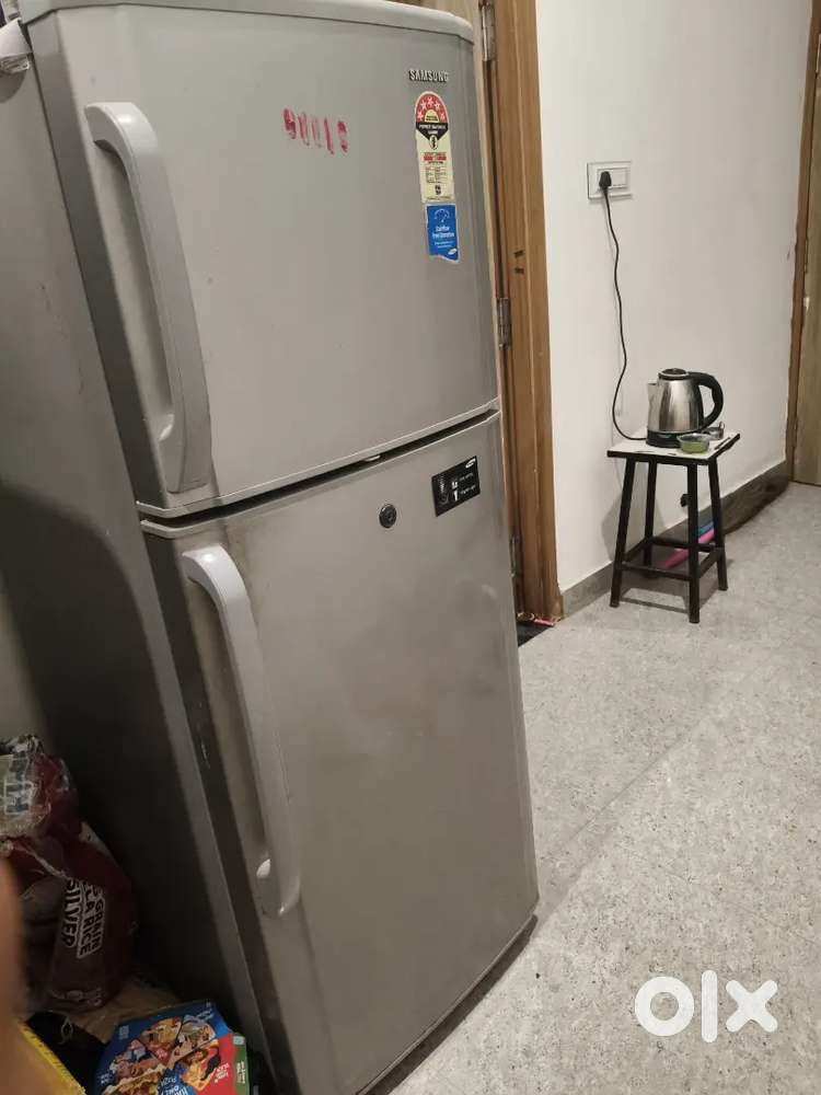 Samsung  5 star 250 liters