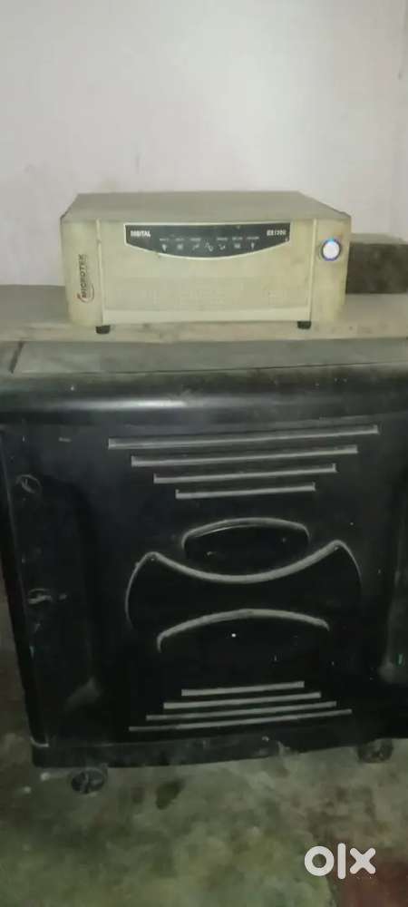Microtek inverter with battery