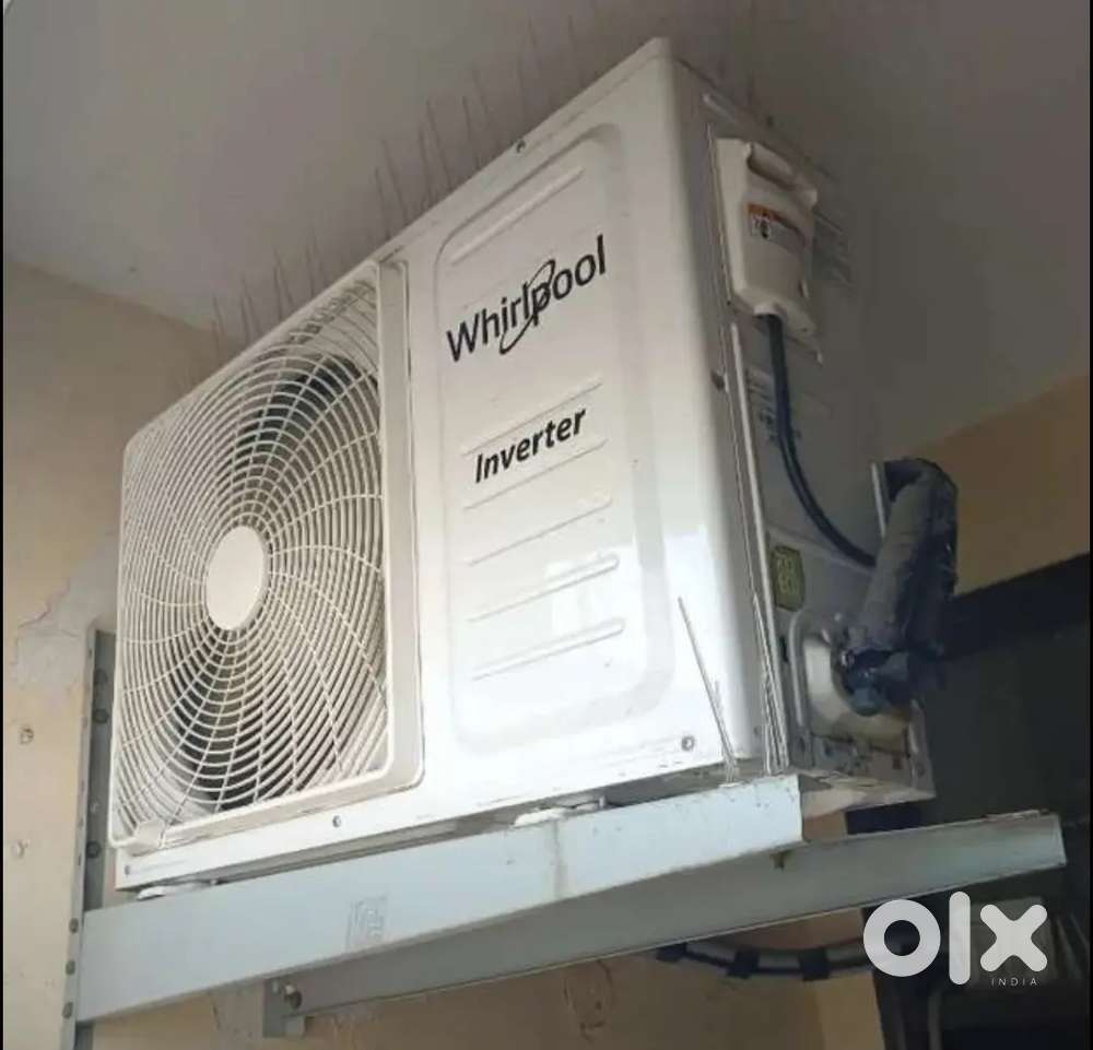 Whirlpool 1.5tr  Inverter AC – Just 1 Year Used  Like Brand New