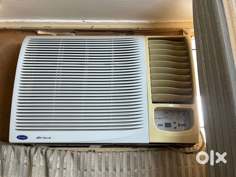 Carrier window ac