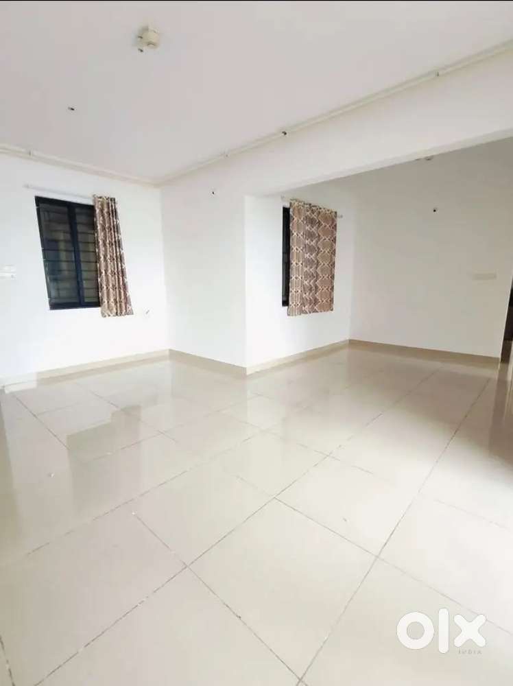 विकणे ब्रँड न्यू ऑफिस 505sq ft कर्वेनगर गिरीजा शंकर जवळ कार पार्किंग