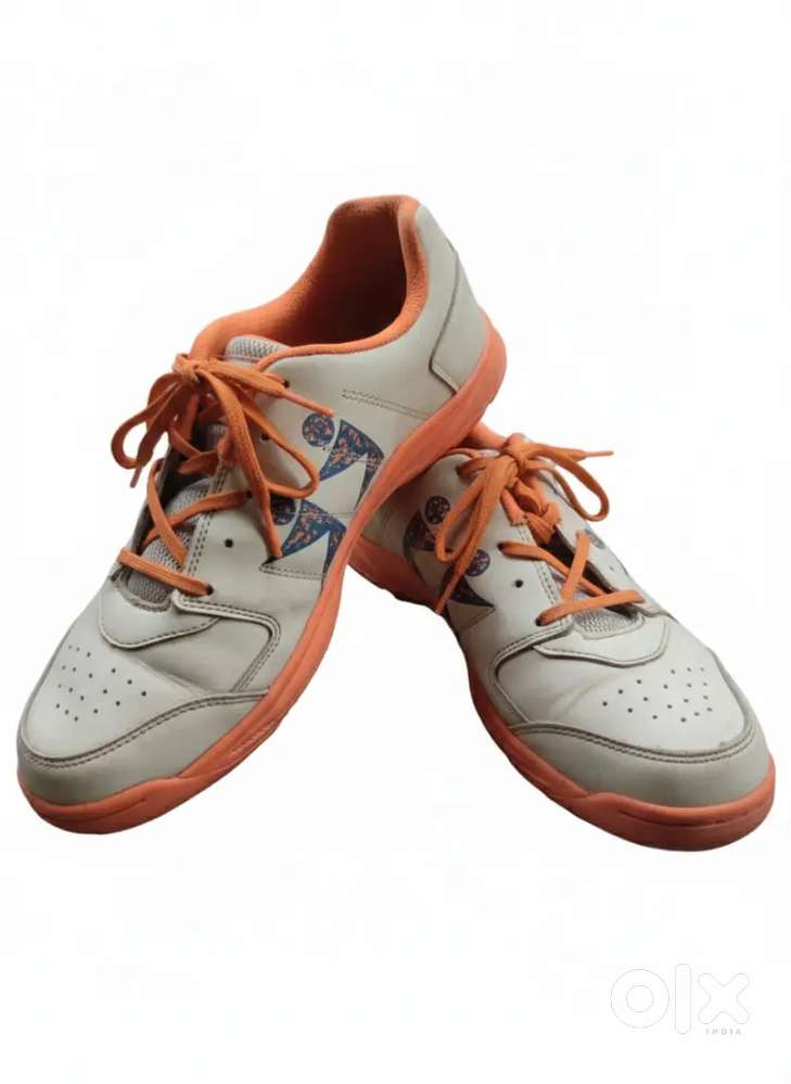 Full new condition cricket shoes