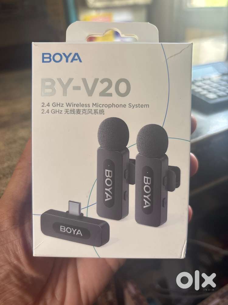 BOYA Wireless Microphone Only 6 months old