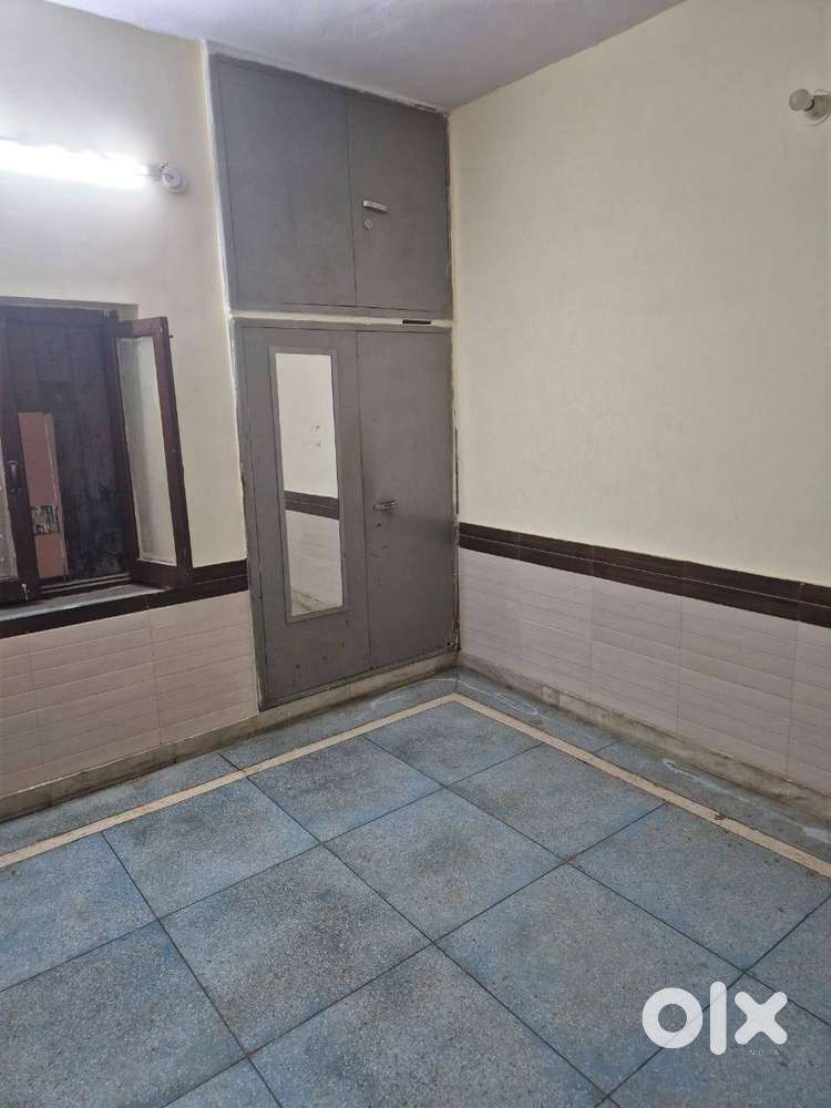 3BHK Portion House On Ground Floor Available For Rent In CHB