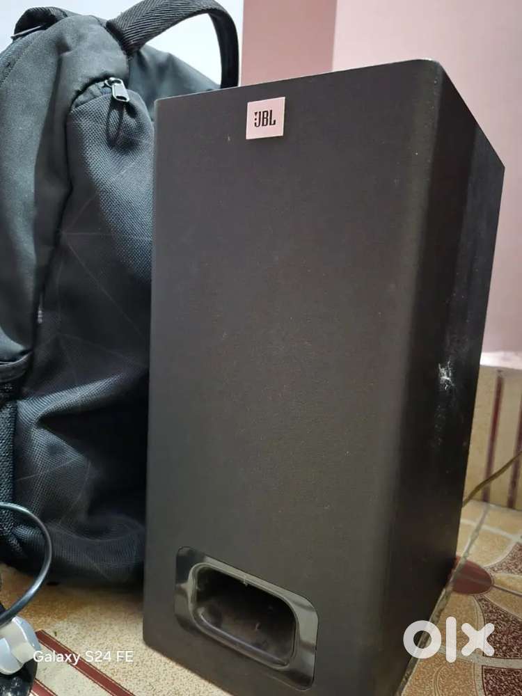 JBL Cinema SB130 110w bluetooth soundbar black 2.1 chanel