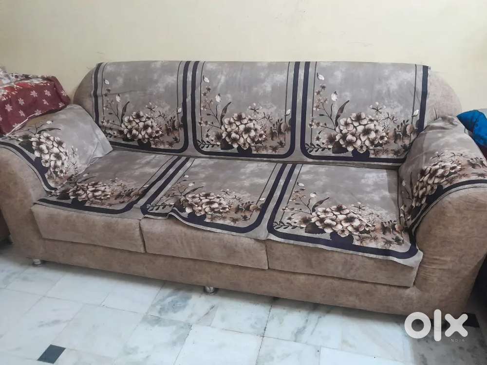 Sofa set with good condition