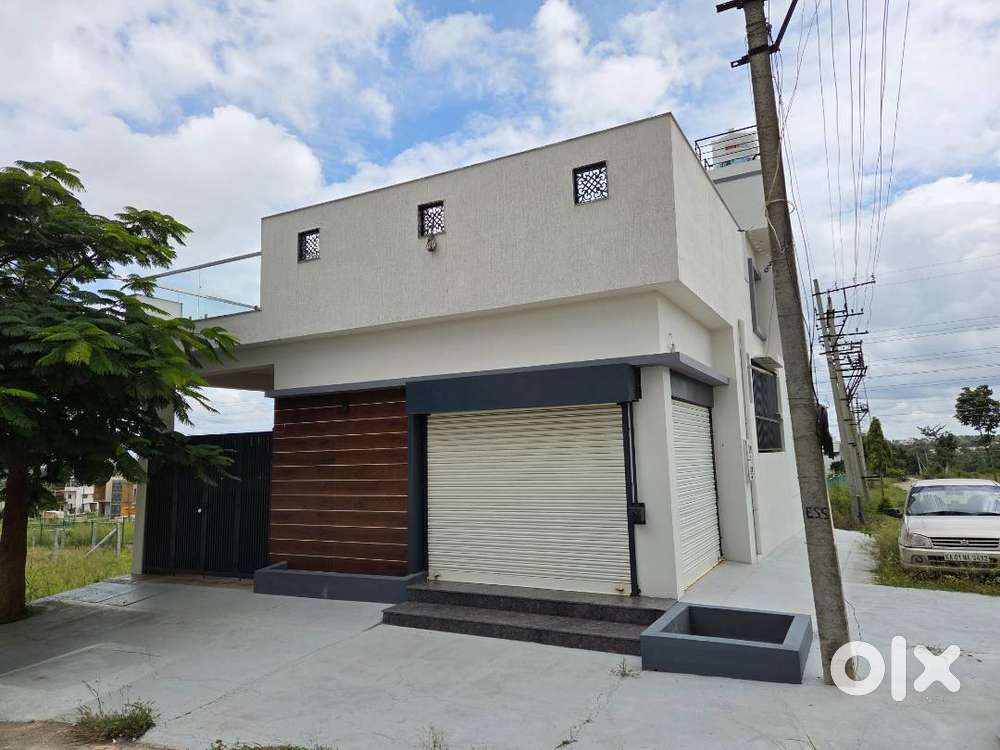 Newly built shop and a room with attached bath n toilet for rent