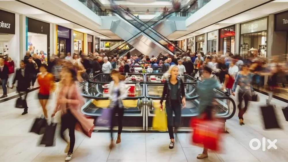 10 लड़के और लड़कियों की जरूरत है शॉपिंग मॉल में काम करने के लिए