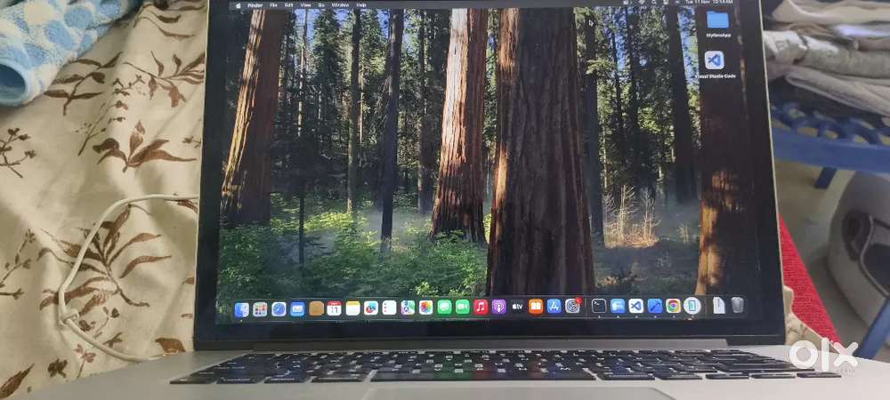 MacBook Pro (Retina, 15-inch, Mid 2015) Intel Core i7 16GB Ram