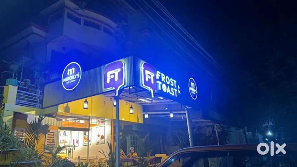 Frost and Toast cafe