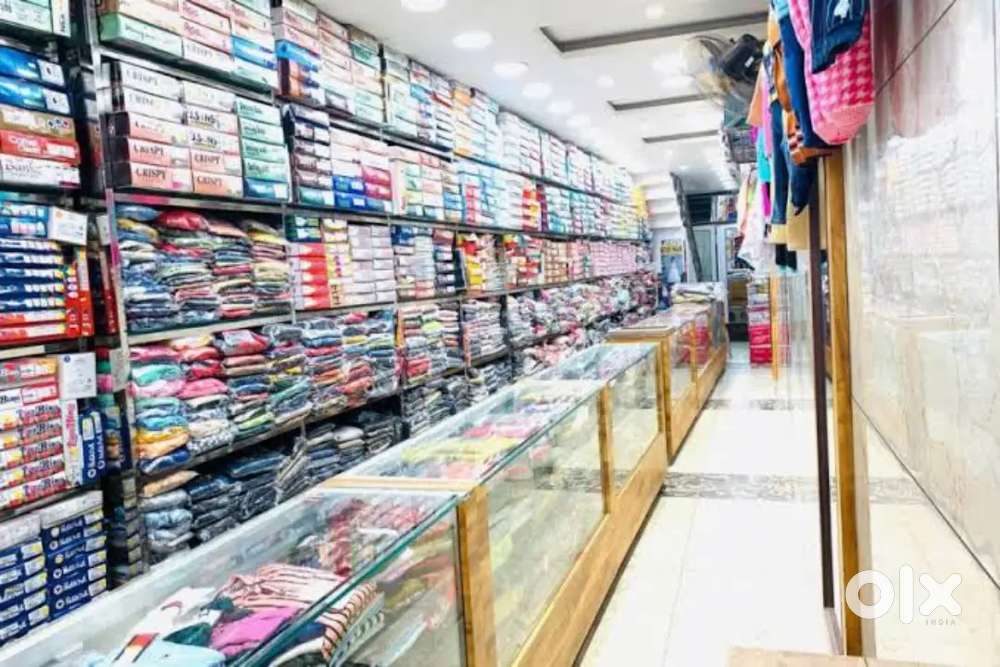 Helper wanted to cloth store