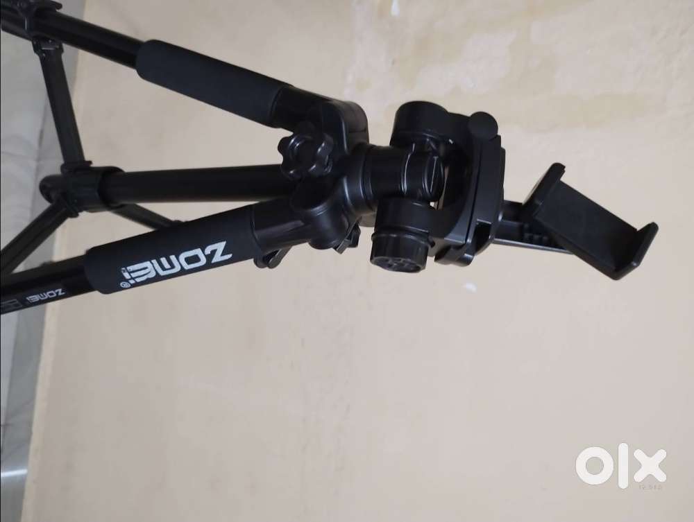 ZOMEI PROFESSIONAL TRIPOD