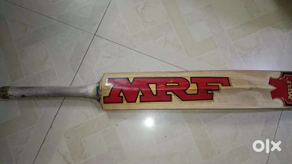 Summer vacation offer - MRF Bat and Full size Cricket Kit