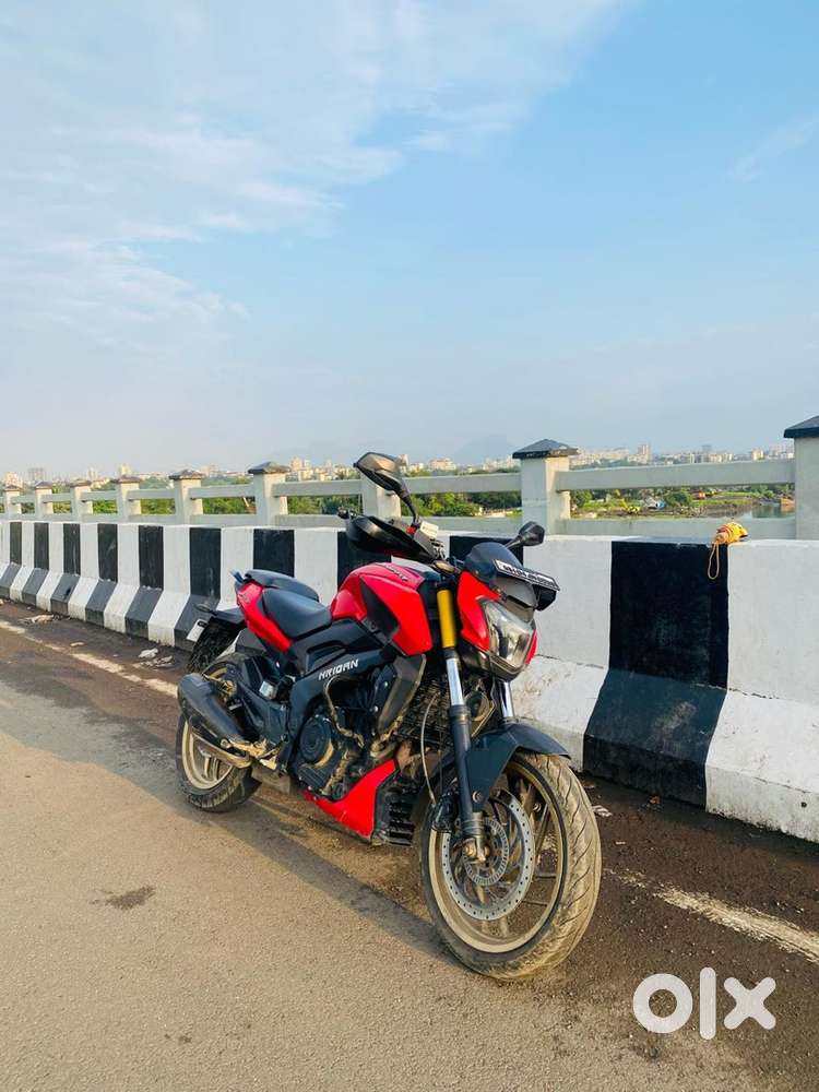 BAJAJ DOMINAR 400