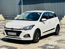 Hyundai Elite i20 [2018-2020] 1.4 Asta CRDi Dual Tone, 2018, Diesel