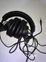 ATH - M40X headphones good quality less than a year and only used 2 m