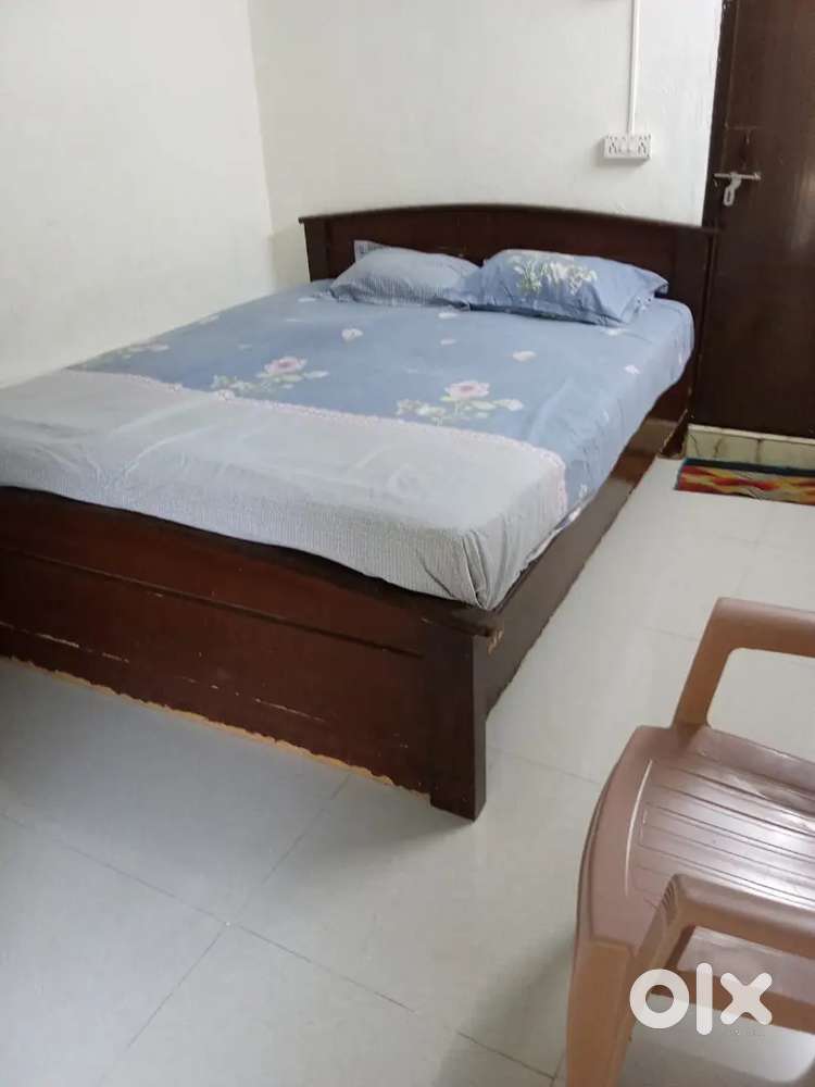 Fully Furnished AC  Bed Room for rent