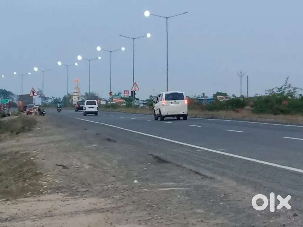 11000 sqft Highway Touch Commercial Corner RL Plot