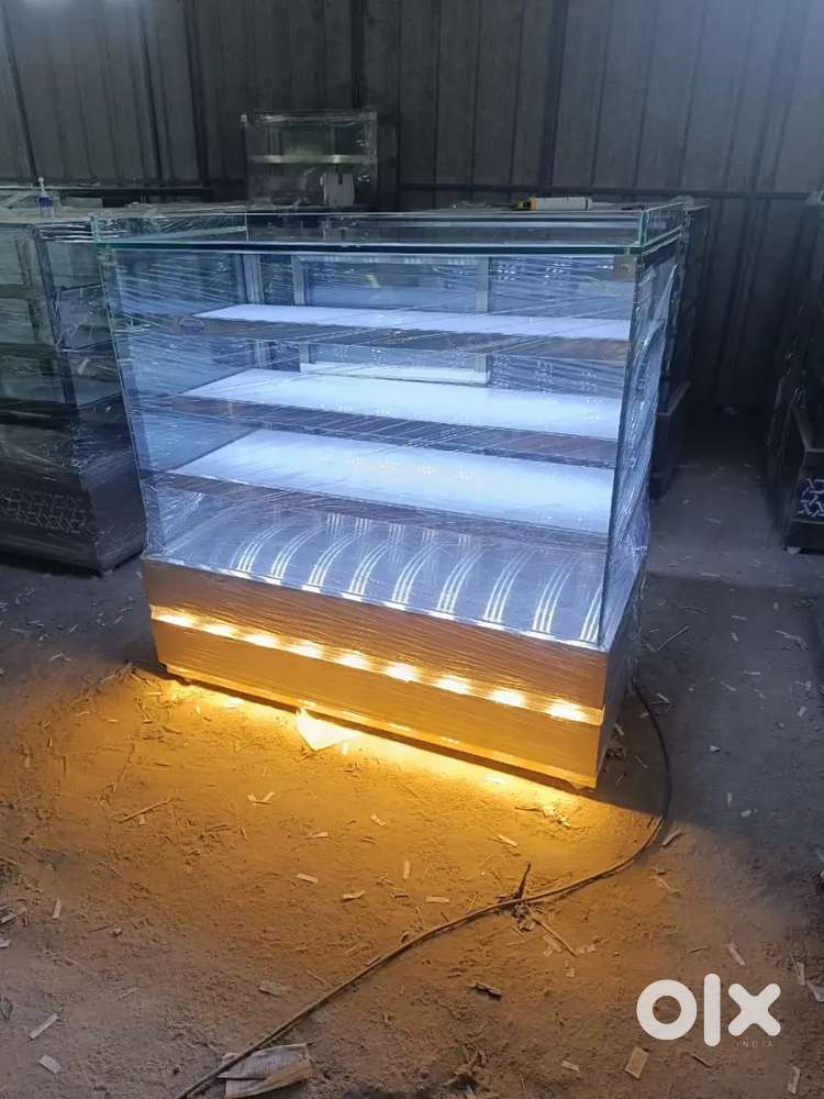 2 Counter racks Suitable for bakeries for sale