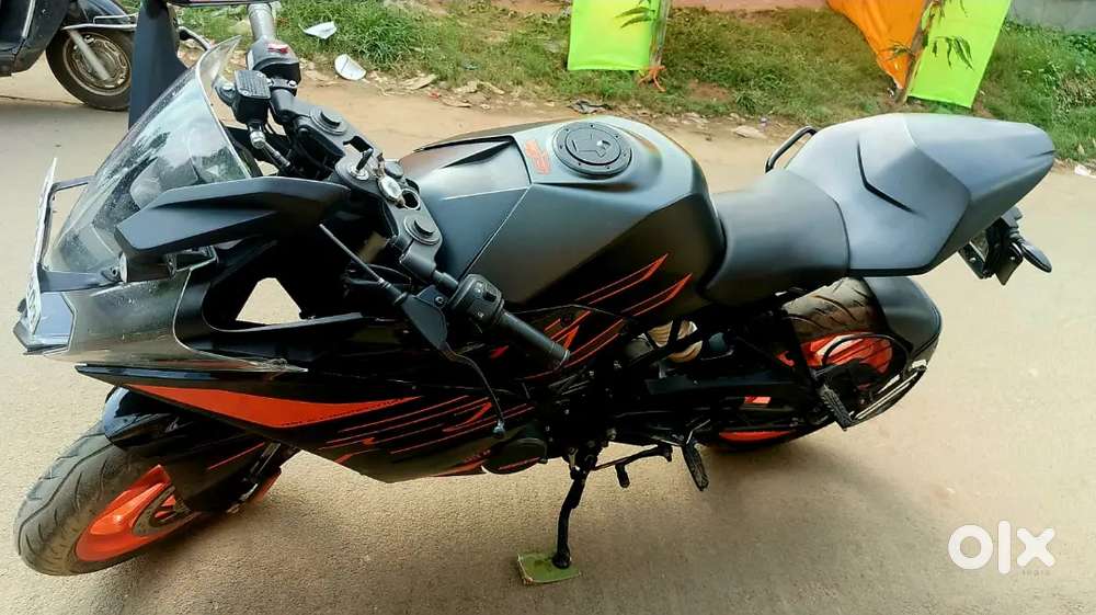 Brand new condition KTM RC 200 for sale