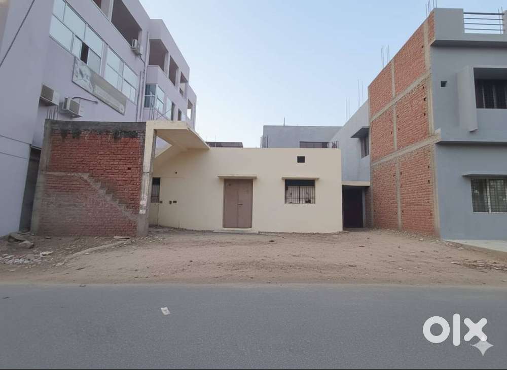 Building on rent for office purpose.