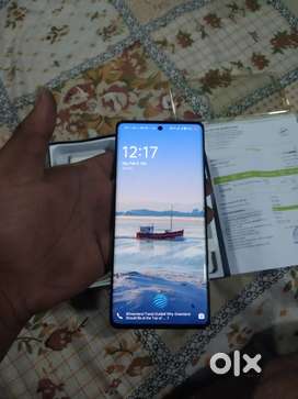 Vivo v30e good condition phone new jesa hai .8+8.256 full original hai