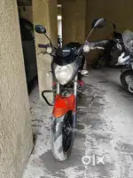Selling my 2013 Yamaha FZS for 11000/-