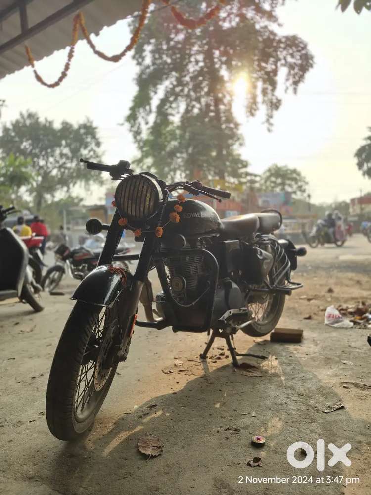 Royal Enfield 2021 Model for Sale – Well Maintained, Great Deal!