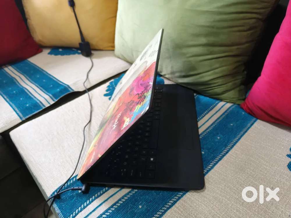 HP 15q Core i3 7th Gen Laptop