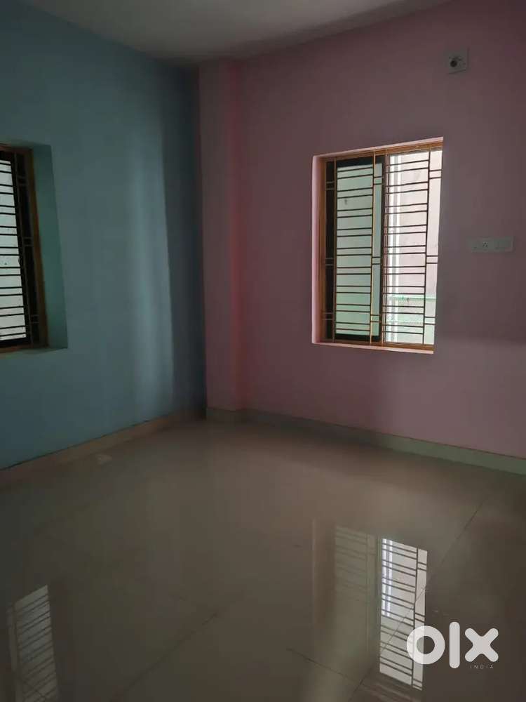 2bhk @ 11000, Lane-6, Mahadev Nagar (only for family)